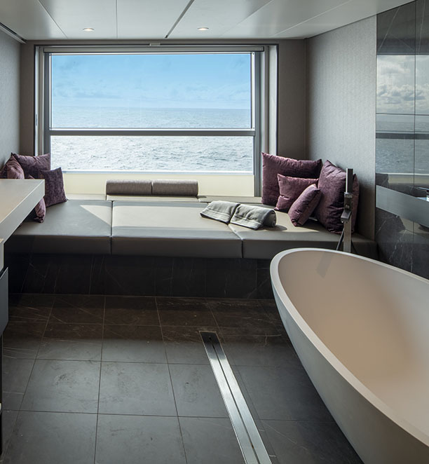 Owner's Penthouse Suite Bathroom, Scenic Eclipse