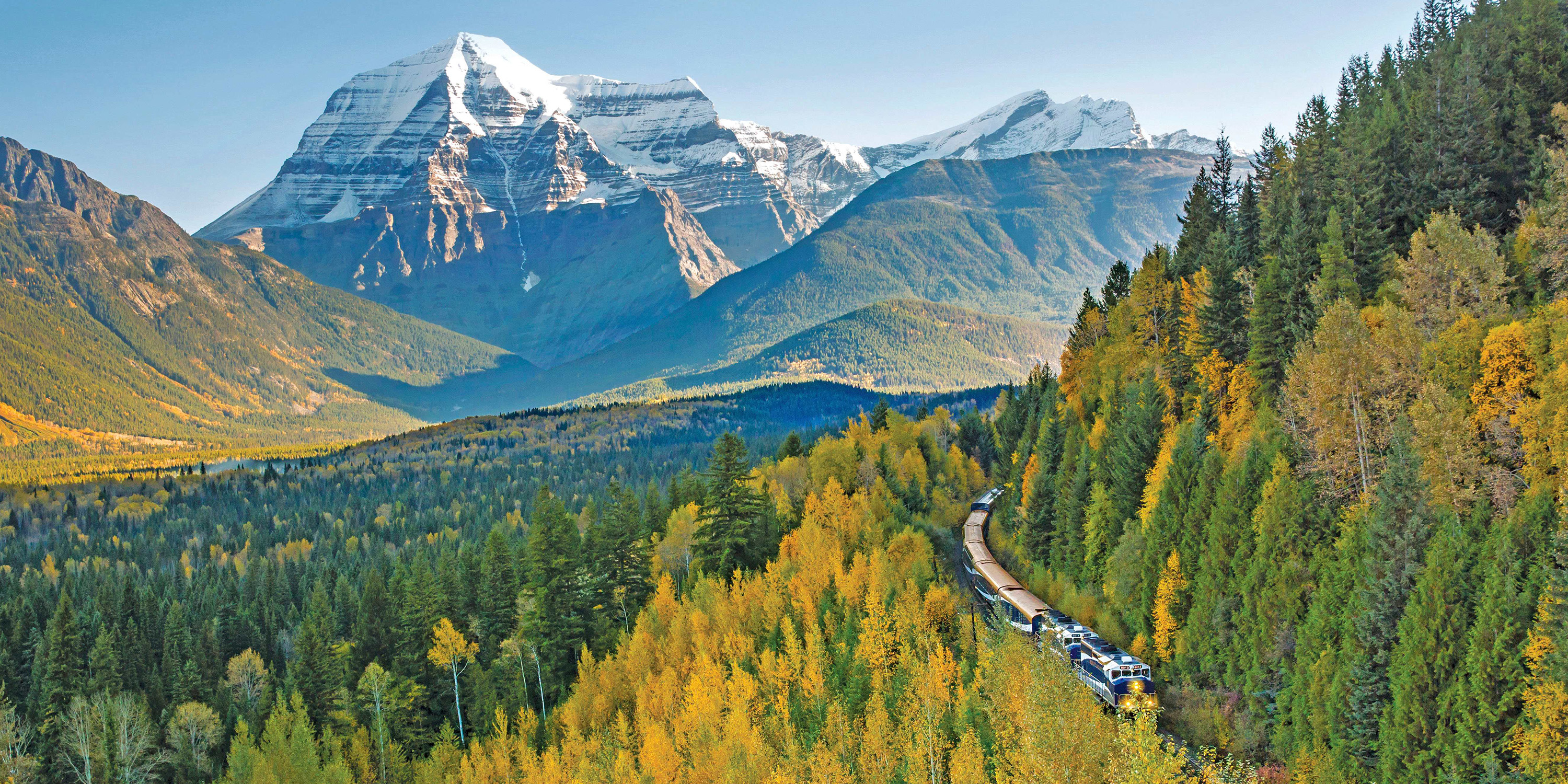 Rocky Mountaineer, Mount Robson, BC Canada